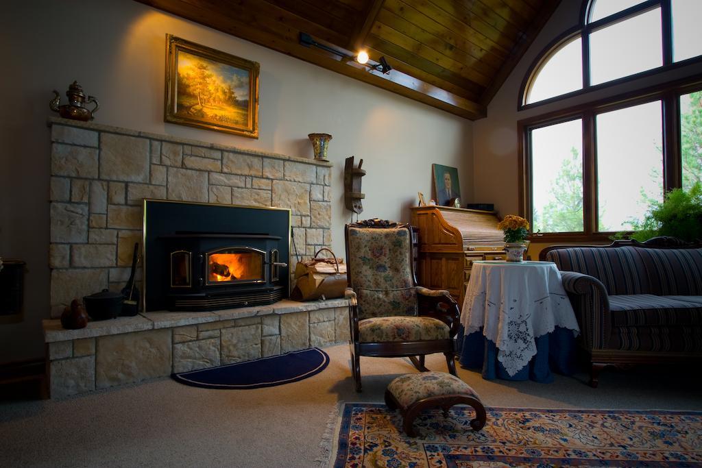 Idahome Bed And Breakfast Post Falls Exterior photo